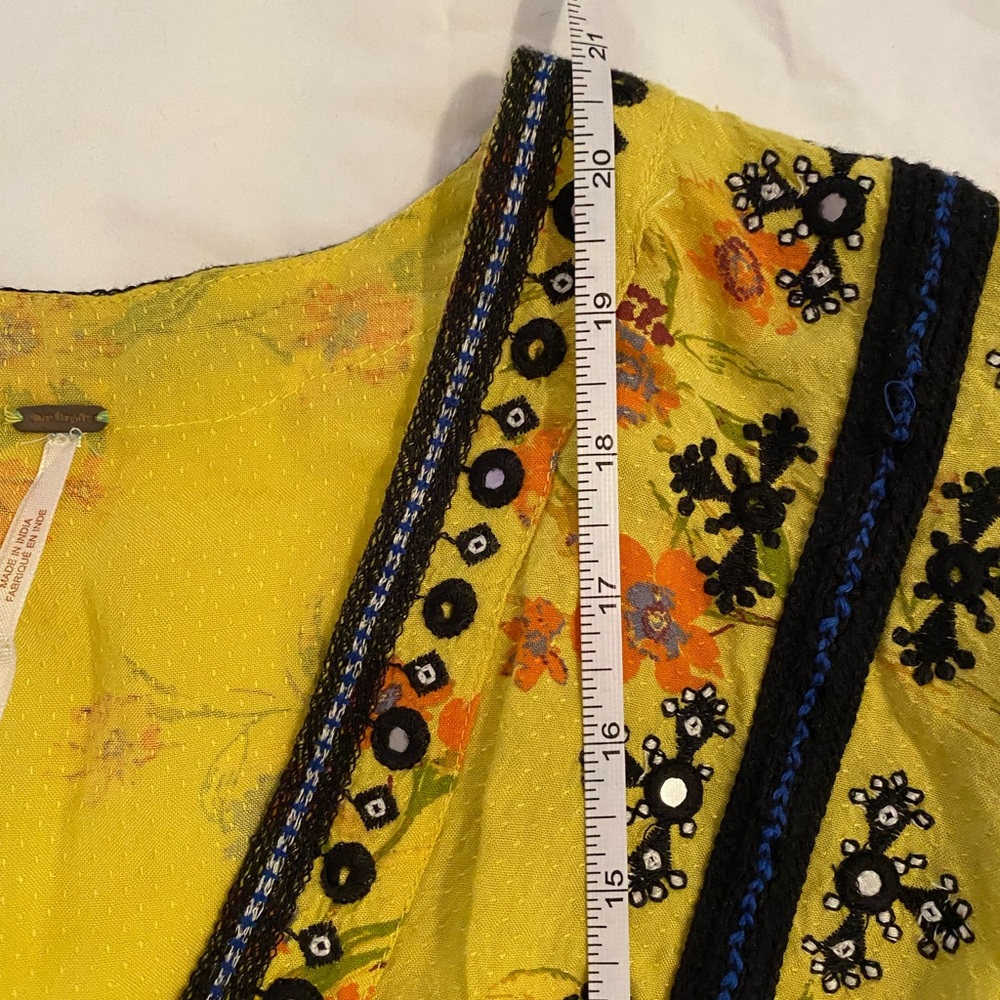 Free People Yellow Floral Blouse with Black Lace - Picture 4 of 11